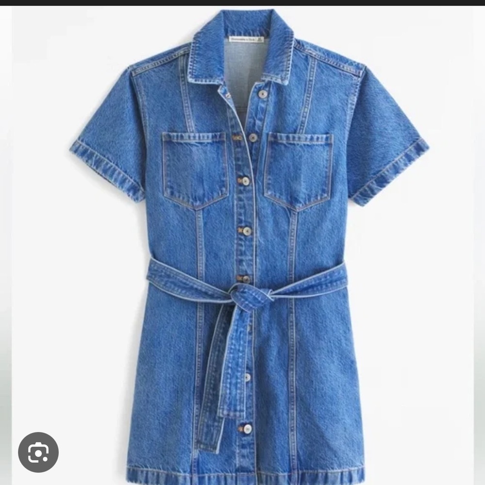NWT size Small Tall Denim Shirt Dress with Self Tie Belt - Blue
